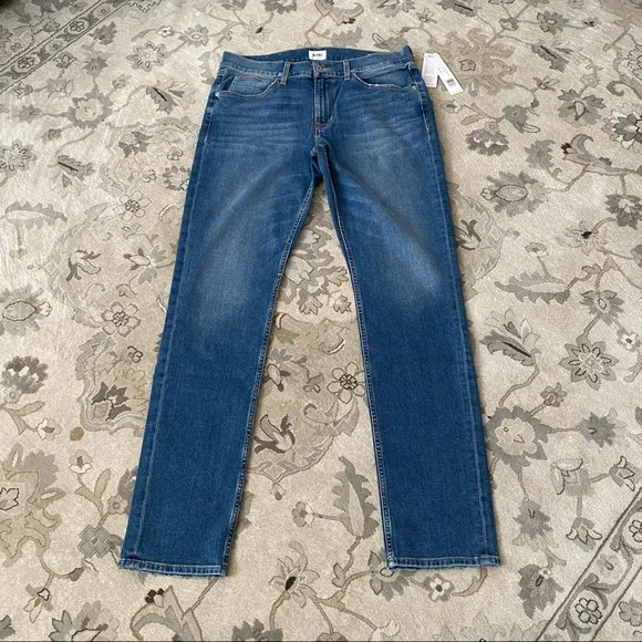 NWT HUDSON BLAKE SLIM STRAIGHT LEG JEANS - Picture 3 of 10